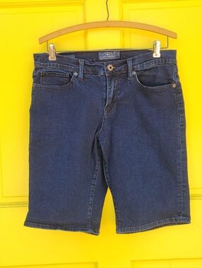 Lucky Brand Dark Wash Bermuda Denim Shorts Mid Rise Classic Size 32